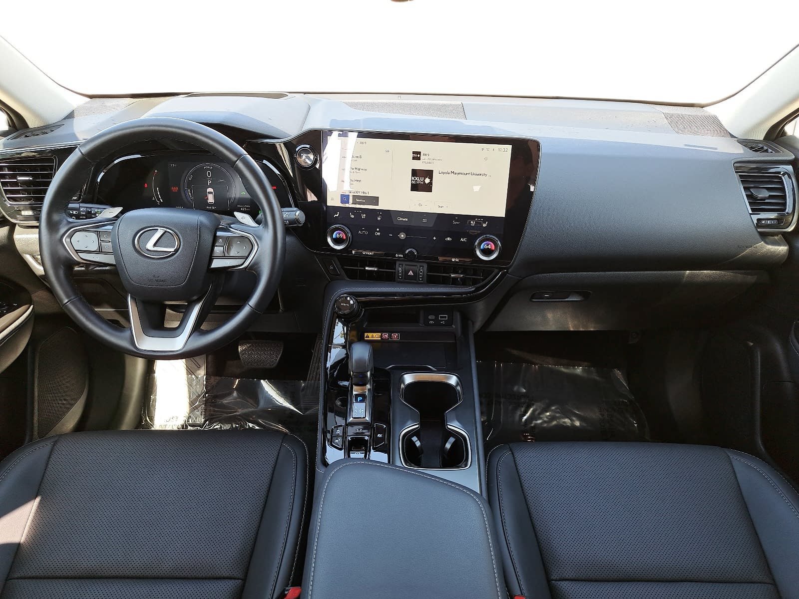 Used 2026 Lexus NX 350h AWD w/ Accessory Package (2T) image 9