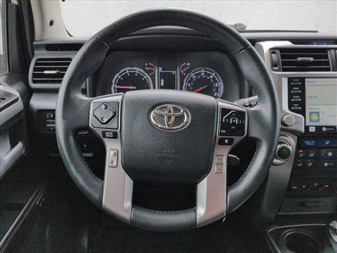 Used 2021 Toyota 4Runner Limited AWD/4WD image 14