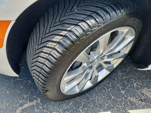Used 2016 Cadillac XTS Premium FWD image 9