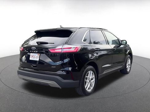 Used 2024 Ford Edge SEL image 14