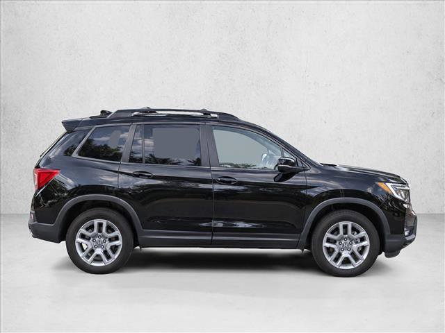 Used 2025 Honda Passport EX-L image 8