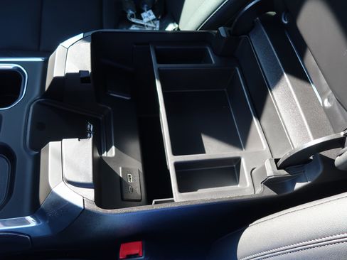 Used 2025 Chevrolet Silverado 1500 LTZ w/ Technology Package image 32