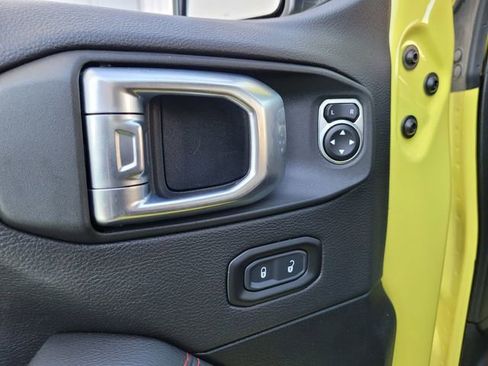 Used 2023 Jeep Gladiator Rubicon w/ Trailer Tow Package image 26