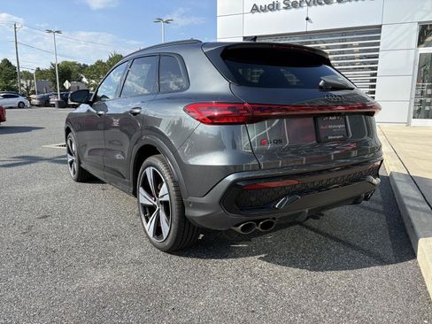 New 2026 Audi SQ5 Premium Plus AWD/4WD image 3