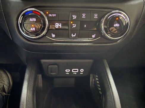 Used 2023 Chevrolet TrailBlazer LT w/ Convenience Package AWD/4WD image 18