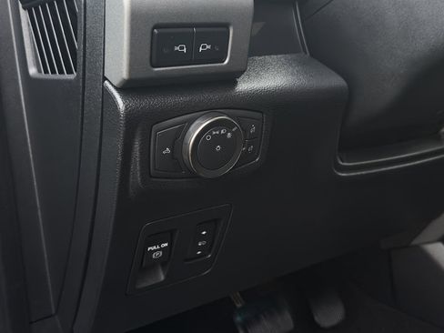 Certified 2020 Ford F150 Raptor w/ Equipment Group 802A Luxury image 18