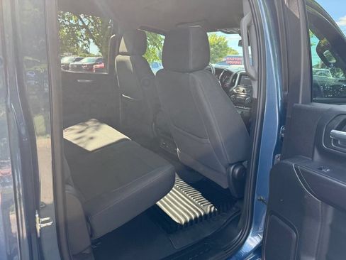 Used 2025 Chevrolet Silverado 2500 Custom w/ Custom Convenience Package AWD/4WD image 15