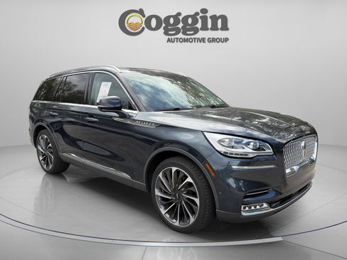 Used 2024 Lincoln Aviator Reserve w/ Equipment Group 201A image 8