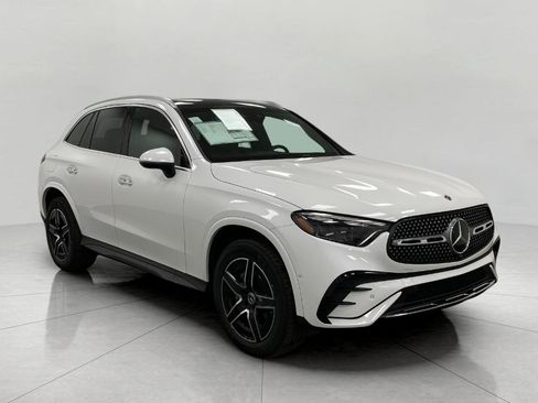 New 2026 Mercedes-Benz GLC 300 4MATIC image 1