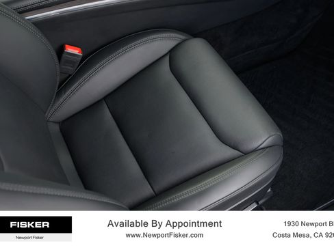 Used 2024 Tesla Model X image 21