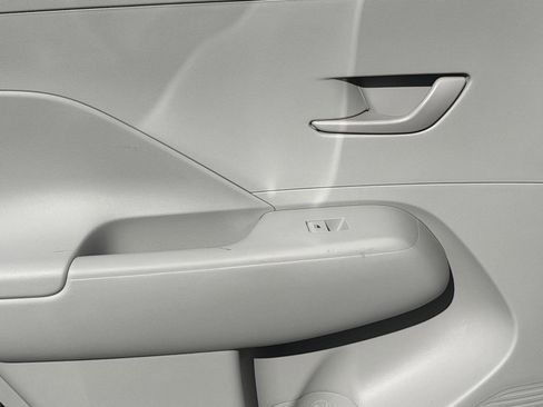 Certified 2026 Hyundai Kona SEL Sport FWD image 9