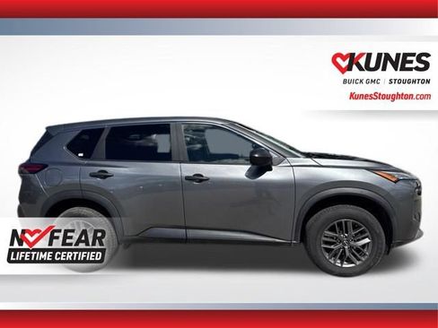 Used 2023 Nissan Rogue S AWD/4WD image 12