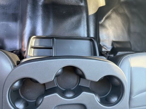 Used 2022 RAM 1500 Tradesman image 16