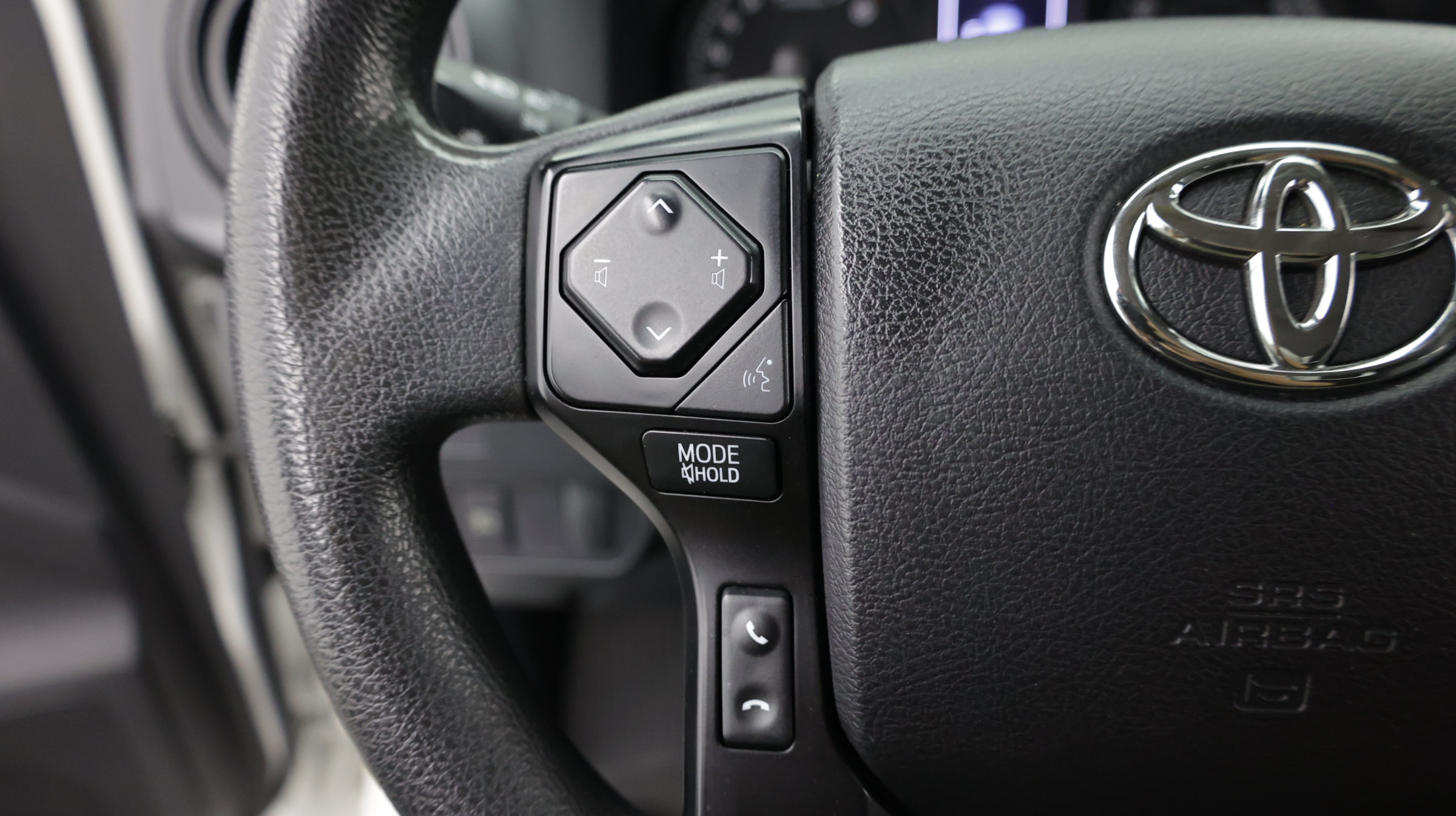 Used 2022 Toyota Tacoma SR w/ SX Package RWD image 21