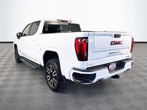 Used 2023 GMC Sierra 1500 AT4 w/ AT4 Premium Package AWD/4WD image 5
