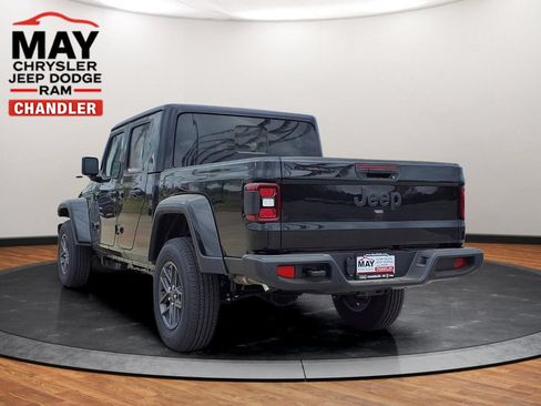 New 2026 Jeep Gladiator Sport AWD/4WD image 3