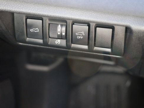 Used 2023 Subaru Outback Premium image 20