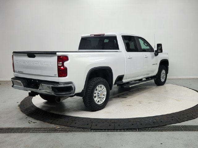 Used 2025 Chevrolet Silverado 2500 LT AWD/4WD image 8