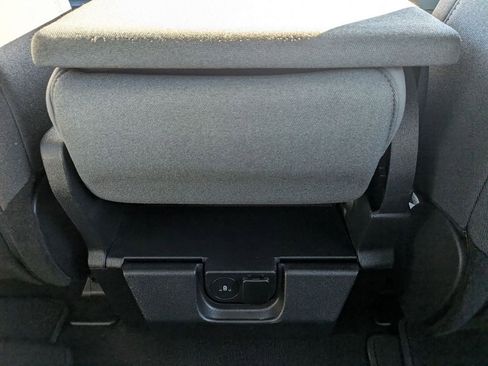 Used 2025 Ford F350 XLT AWD/4WD image 31