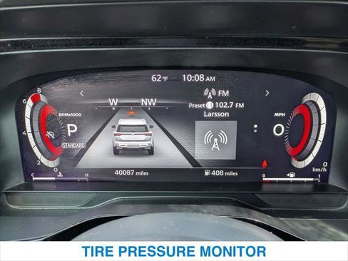 Used 2022 Nissan Pathfinder Platinum w/ Cargo Package image 16