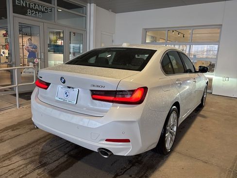 Used 2024 BMW 330i xDrive Sedan w/ Premium Package image 4