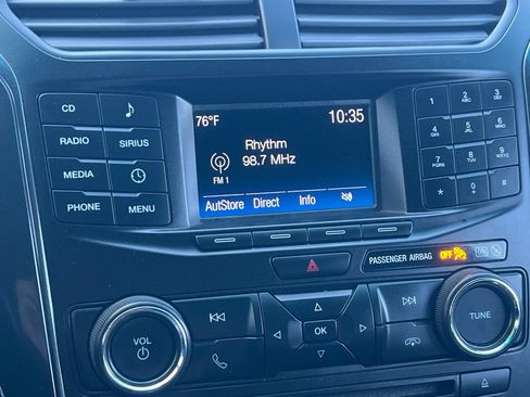 Used 2016 Ford Explorer XLT AWD/4WD image 16