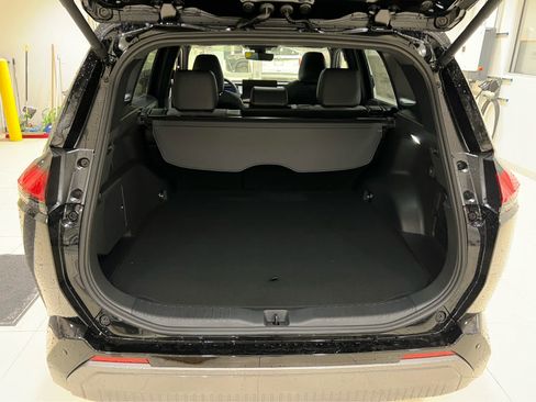 New 2026 Toyota RAV4 XSE AWD/4WD image 10