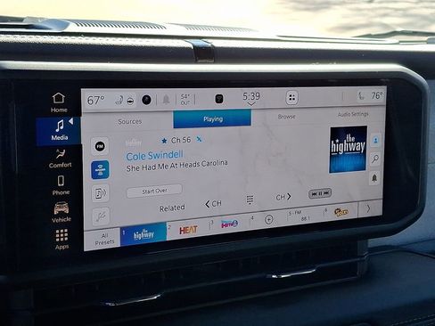 Used 2024 Jeep Wrangler Sahara w/ Safety Group image 16