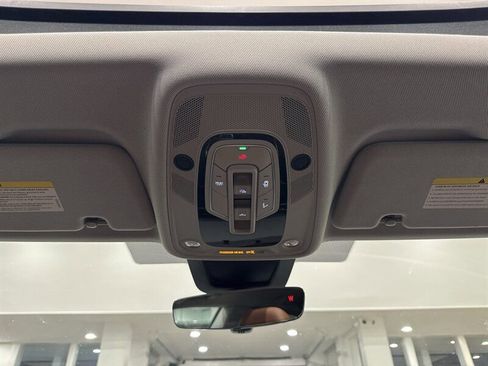 Used 2023 Audi Q8 Premium Plus w/ Premium Plus Package image 29