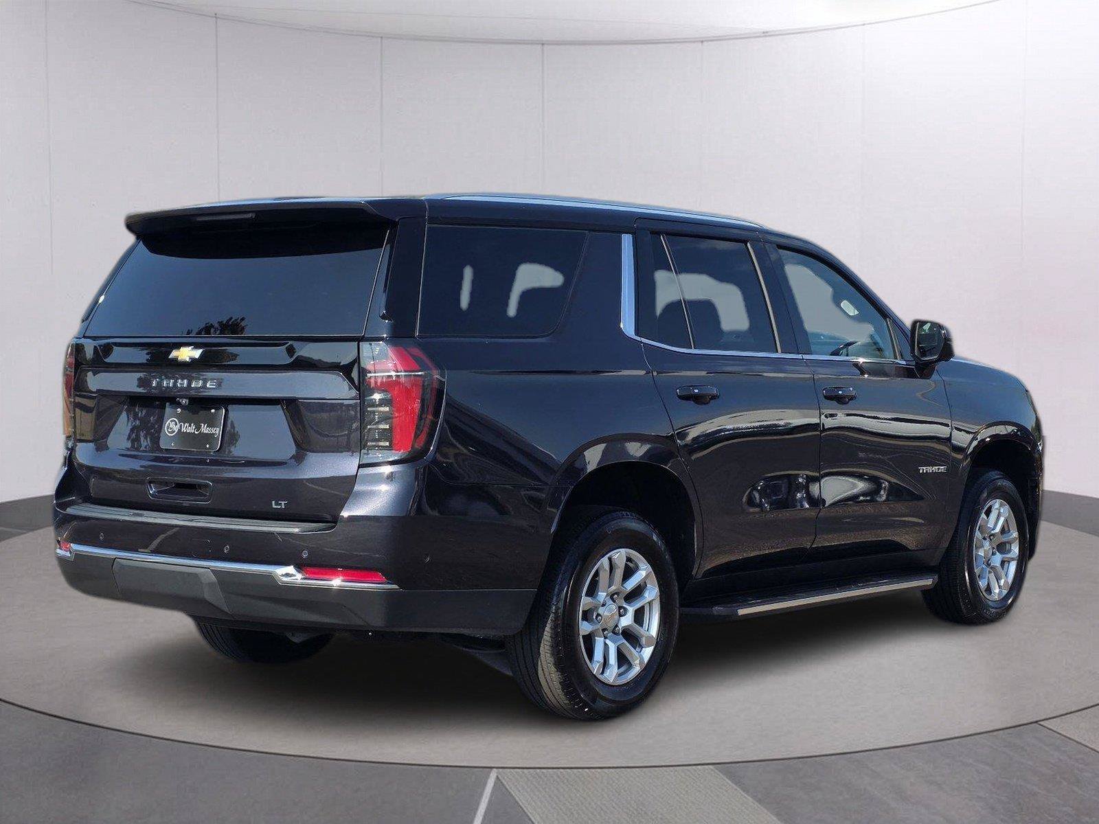 Used 2025 Chevrolet Tahoe LT RWD image 5
