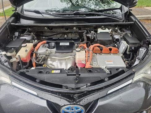 Used 2018 Toyota RAV4 XLE w/ Convenience Package AWD/4WD image 43