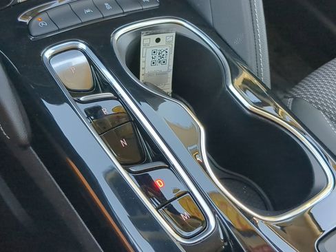 Used 2022 Buick Envision Preferred image 25