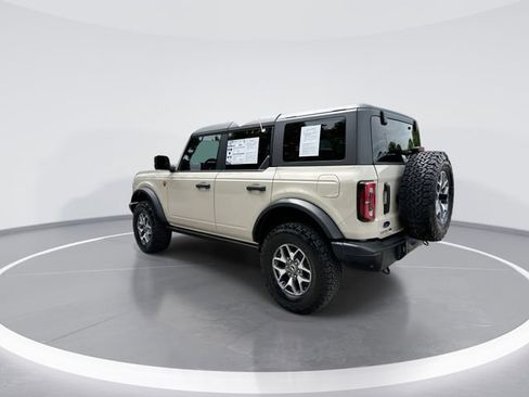 Used 2025 Ford Bronco Badlands AWD/4WD image 6