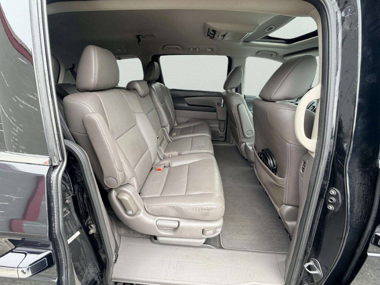 Used 2016 Honda Odyssey Touring image 27