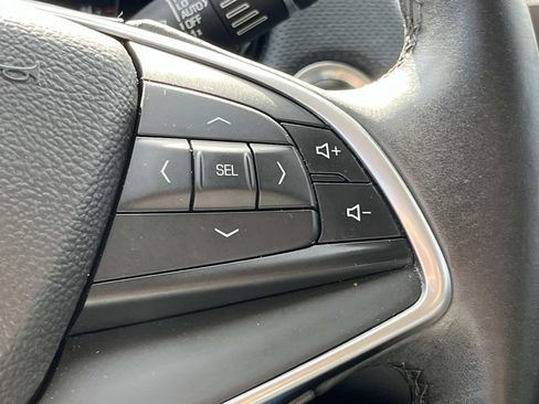 Used 2017 Cadillac XT5 Premium Luxury AWD/4WD image 39