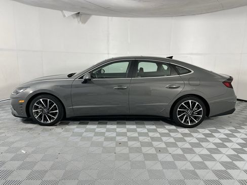 Used 2023 Hyundai Sonata Limited w/ Cargo Package FWD image 5