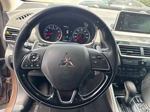 Used 2019 Mitsubishi Eclipse Cross SEL AWD/4WD image 9