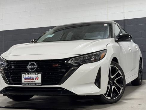 New 2025 Nissan Sentra SR image 36