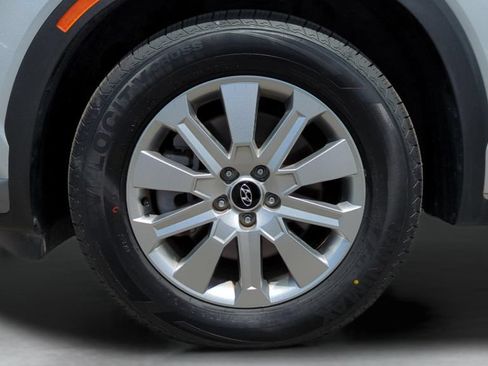 Certified 2025 Hyundai Palisade SEL FWD image 26