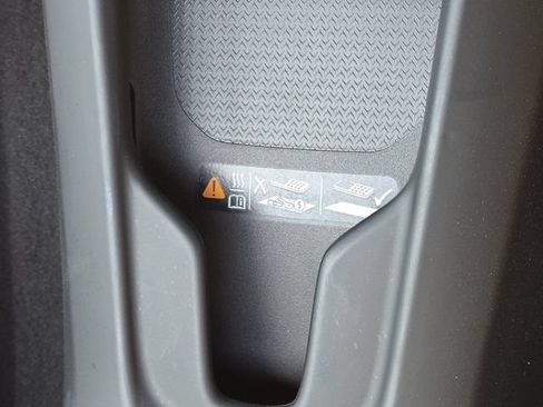 Used 2022 Chevrolet Corvette Stingray Preferred Cpe w/ 2LT RWD image 9