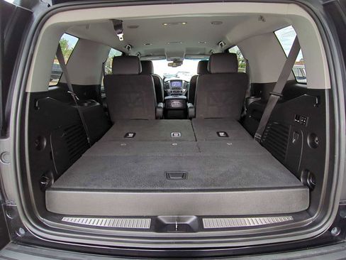 Used 2018 GMC Yukon SLT image 25