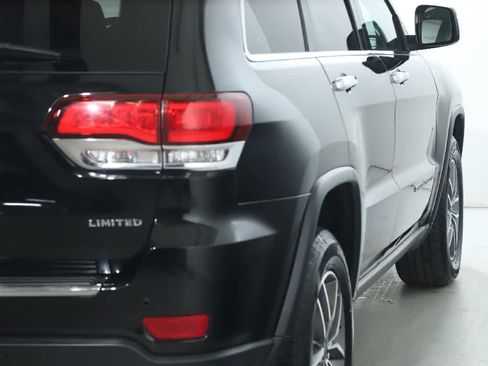 Used 2021 Jeep Grand Cherokee Limited w/ Trailer Tow Group IV image 46