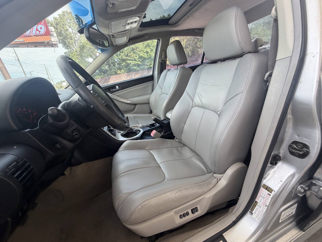 Used 2005 INFINITI G35 Sedan w/ (P01) Premium Pkg A RWD image 5