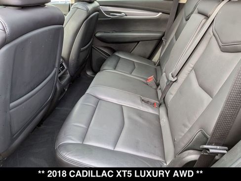 Used 2018 Cadillac XT5 Luxury w/ Driver Awareness Package image 4