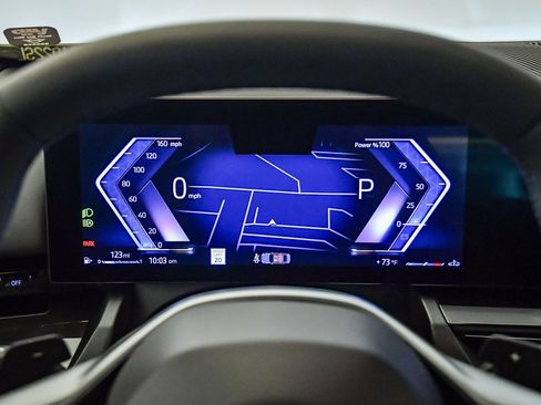 Used 2025 BMW 530i w/ Premium Package image 25