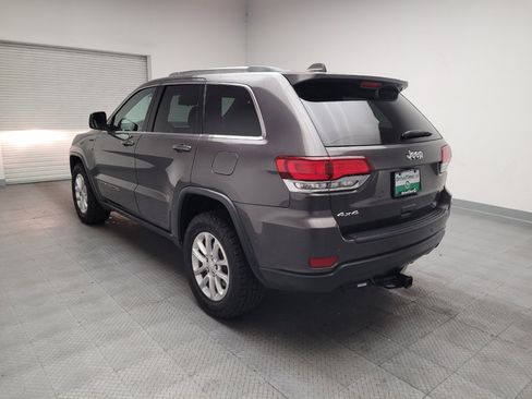 Used 2021 Jeep Grand Cherokee Laredo AWD/4WD image 5
