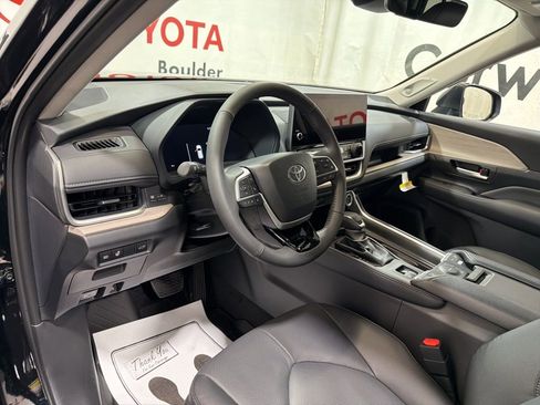 New 2026 Toyota Grand Highlander AWD image 26