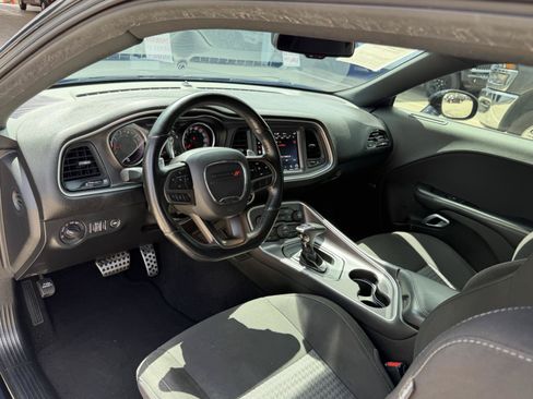 Used 2022 Dodge Challenger R/T Scat Pack RWD image 16