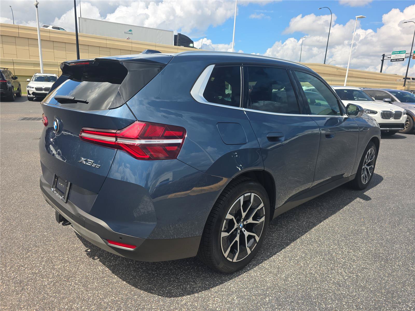 Certified 2026 BMW X3 xDrive30i w/ Premium Package AWD/4WD image 3