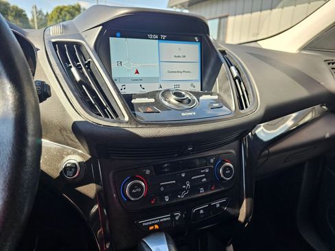 Used 2017 Ford Escape Titanium w/ Canadian Touring Package image 30